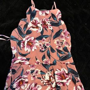 Super cute flower top